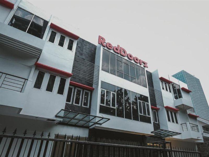 Reddoorz Plus Near Plaza Blok M Jakarta Eksteriør bilde
